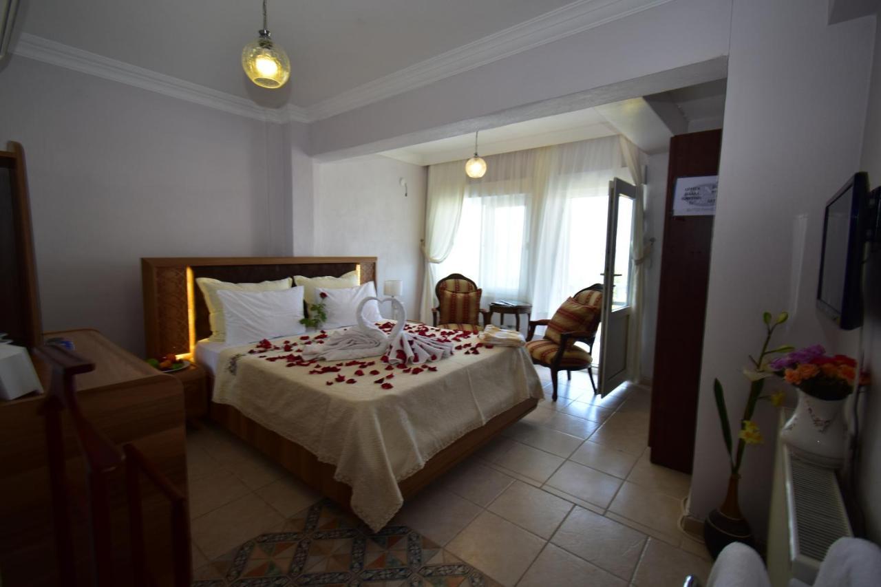 Cunda Asiyan Otel Ayvalı Buitenkant foto
